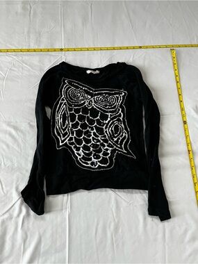Black Long-Sleeve Women's Sweater with White Owl Motif
